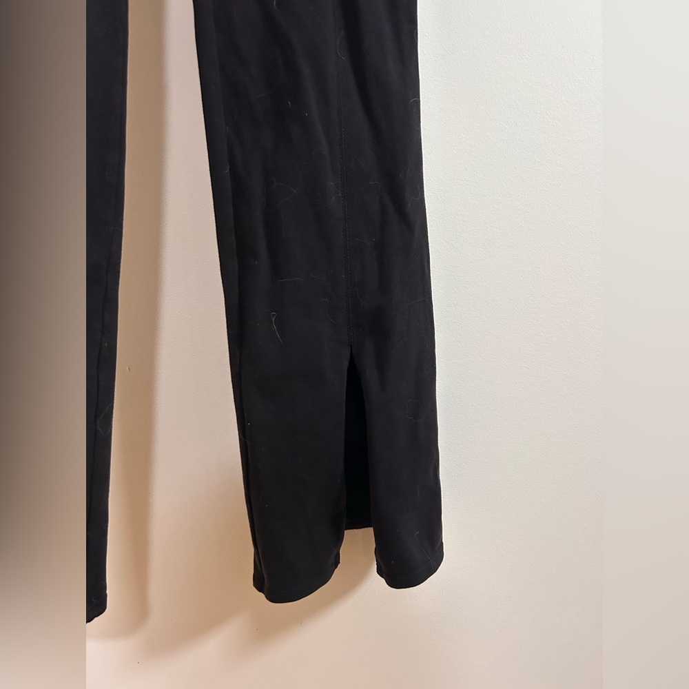 Airbrush High-Waist Flutter Legging - Size Medium - Picture 3 of 4
